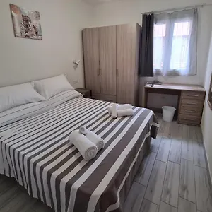 https://civico-14-apartment-01.in-sardinia.net